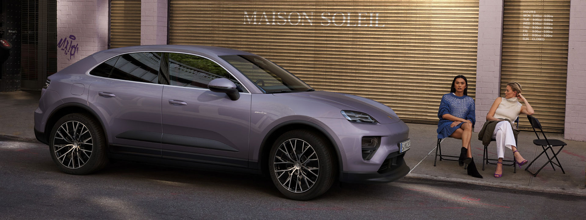 The new all-electric Macan. Keep your essence.